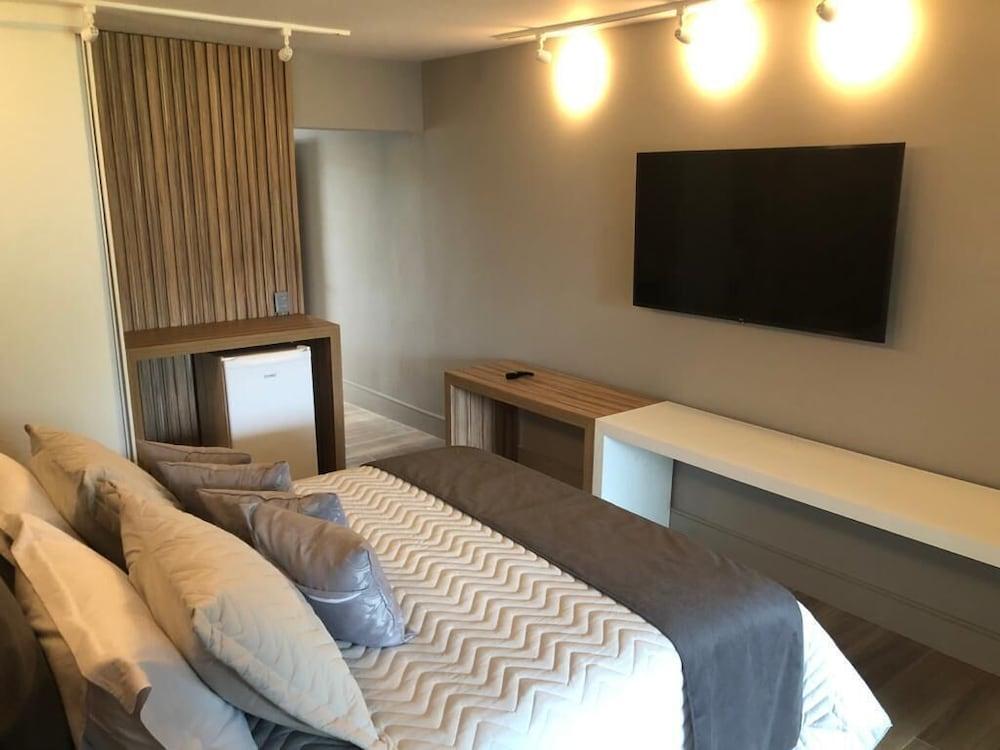 Wembley Inn Hotel 우바투바 외부 사진
