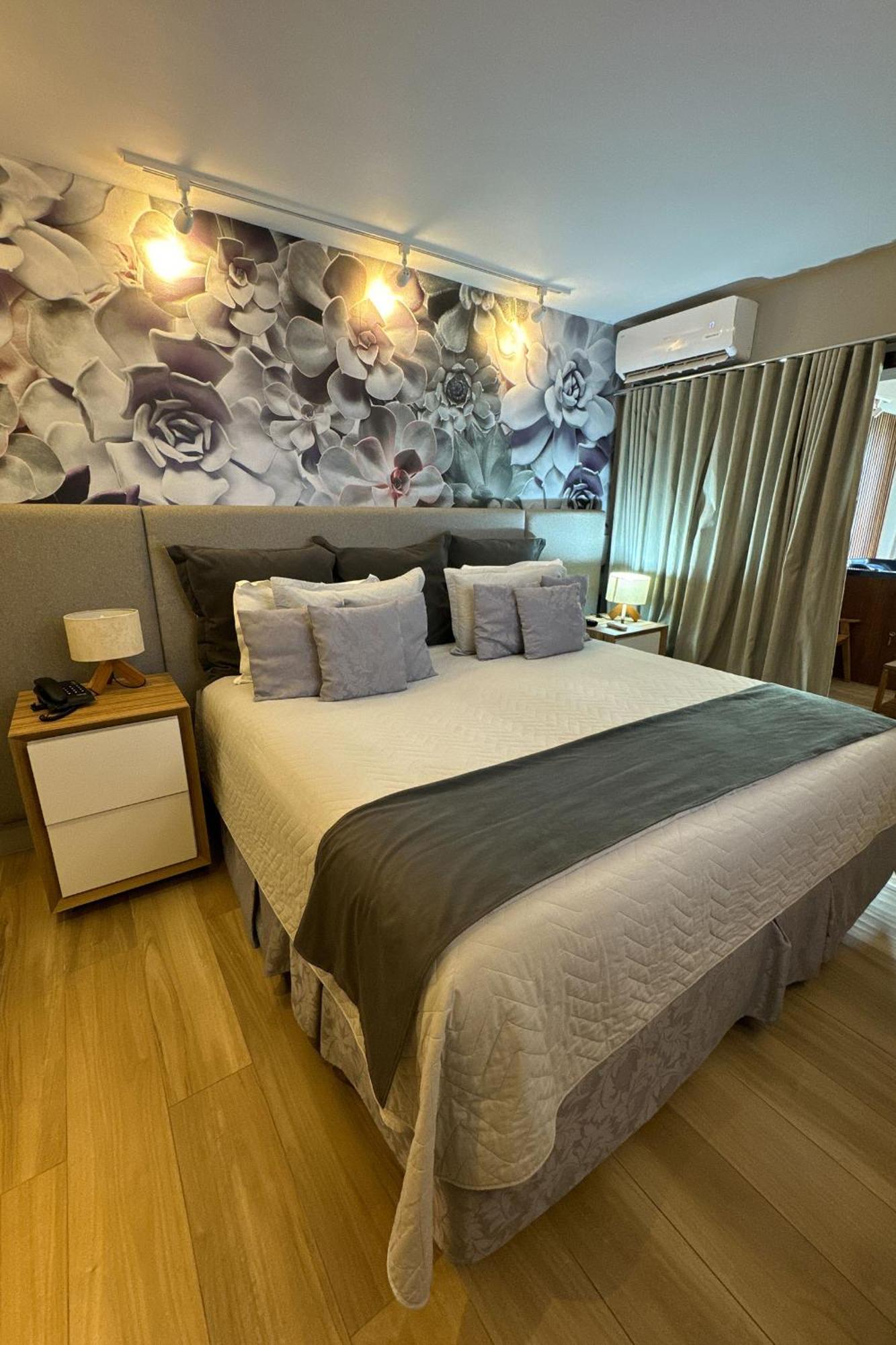 Wembley Inn Hotel 우바투바 외부 사진